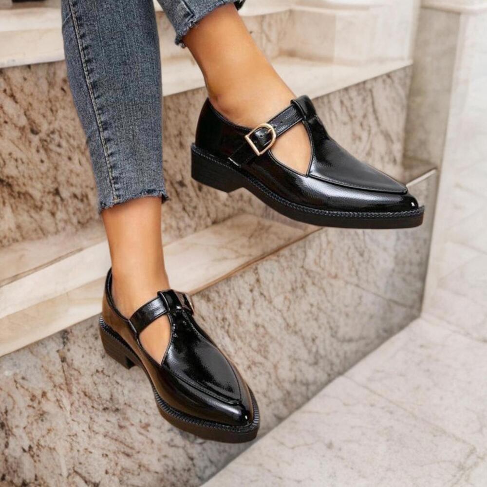NIB EURO Black Patent Faux Leather Chunky Platform Pointed Toe Mary Jane Shoes - Picture 1 of 7